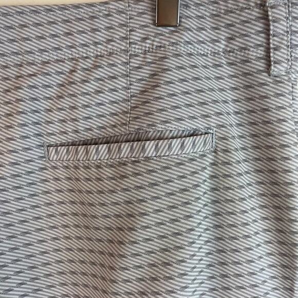 Jack Nicklaus Gray Print Golf Shorts Size 40 - Picture 6 of 8